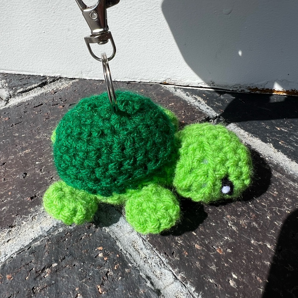 3/$20 Hand Crocheted Baby Sea Turtle Keychain! - Picture 1 of 9